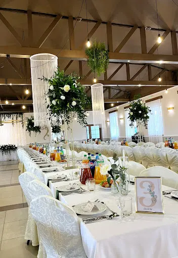 Ubieramy Chwile - Dekoracja Kościołów i Sal Weselnych